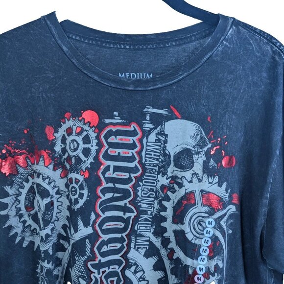 NWT Red Chapter “What Doesn’t Kill Me Makes Me Stronger” Graphic Tee Men’s M - Picture 3 of 10